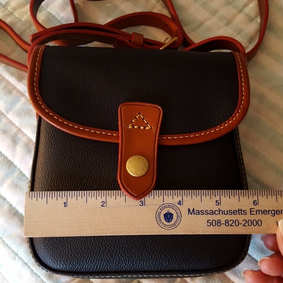 Dooney & Bourke Bags Nwot Dooney Bourke Small Cross Body Purse Poshmark